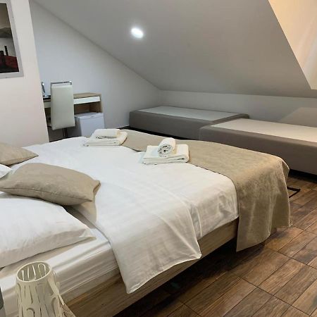 Guesthouse Dubai Загреб Экстерьер фото