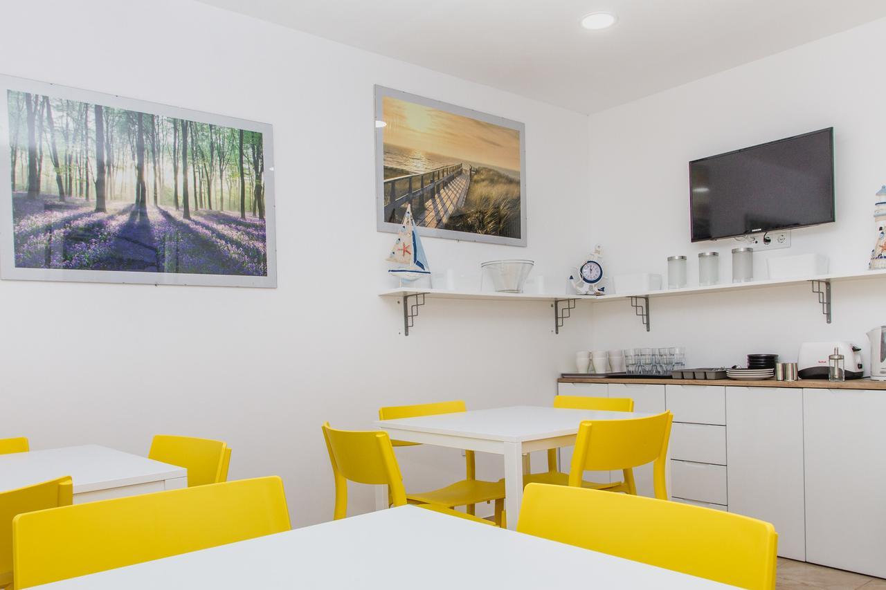 Guesthouse Dubai Загреб Экстерьер фото