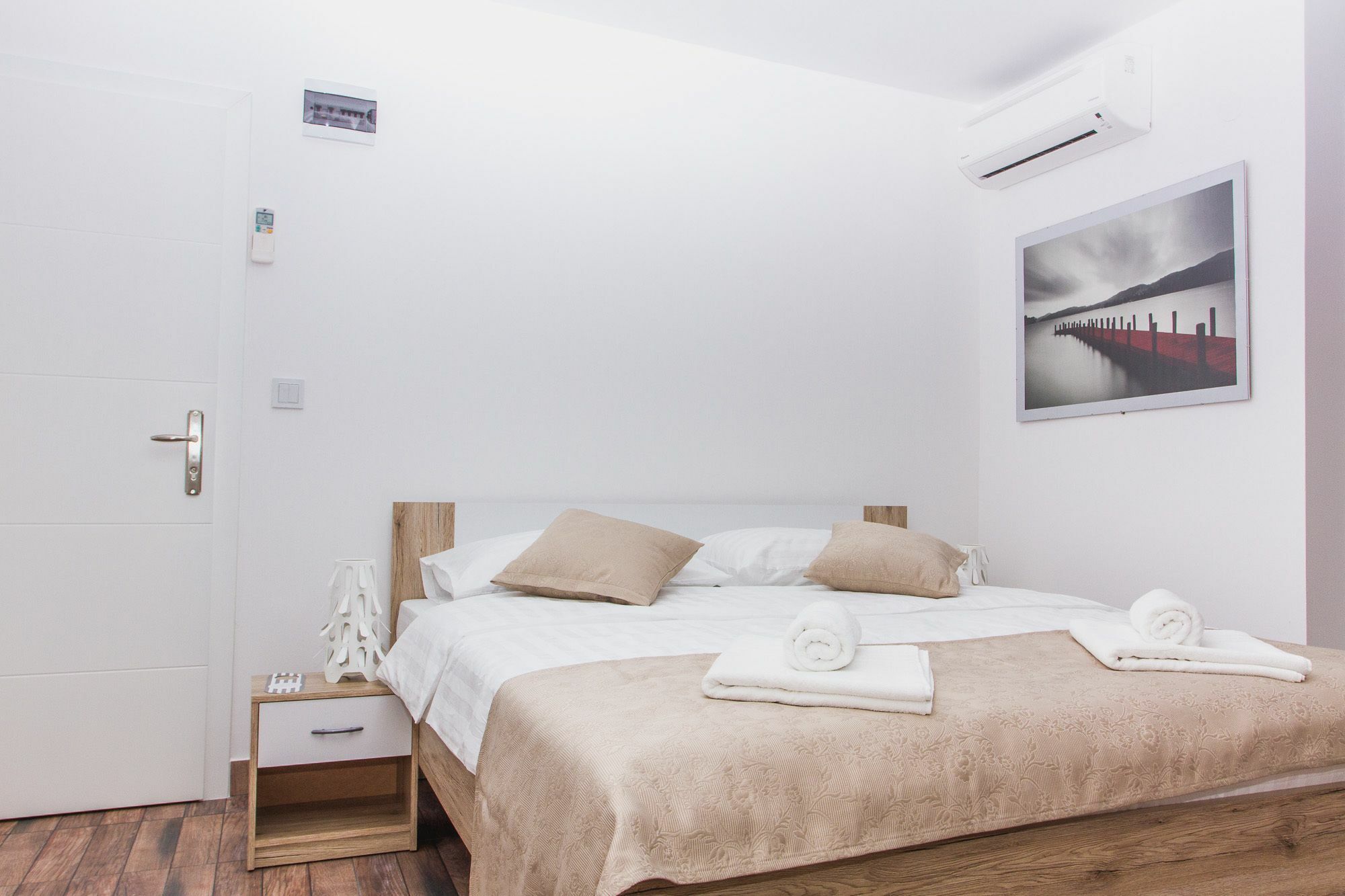 Guesthouse Dubai Загреб Экстерьер фото